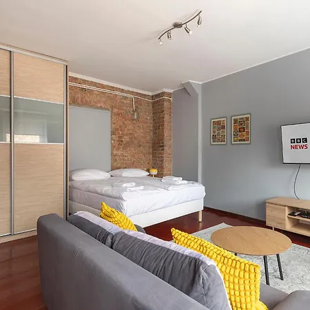 Apartment Adm *